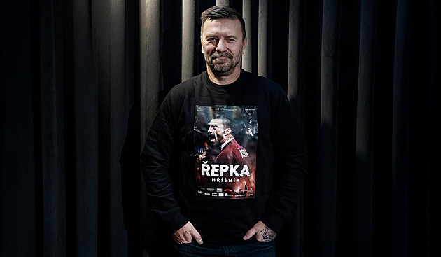 GLOSA: Těžko z Řepkova filmu vymáčknout víc. Ocení jej fanoušci fotbalu i bulváru