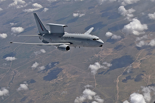 Země NATO ruší plány na nákup radarových letounů E-7. Může za to Hegseth