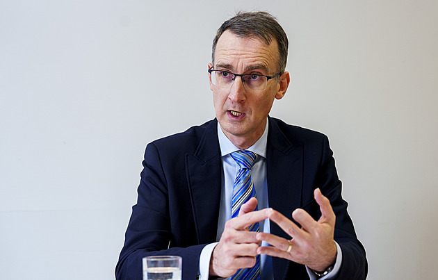 Babiš udělal víc, než bylo třeba. Kdyby nedodržel slovo, zničí ho to, říká právník