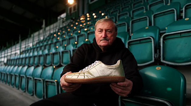 Panenka má vlastní boty. Limitka od Botasu odkazuje na dloubák i Bohemku