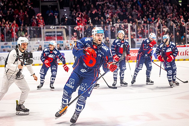 Zranil jsem se ještě před sezonou, přiznal Smejkal. Plzeň mu připomínala Třinec