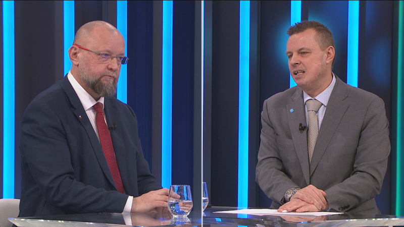 Bartošek: Srovnávat Írán a Ukrajinu nelze. Na ZOH byste vyhrál v akrobacii, vmetl mu Rajchl