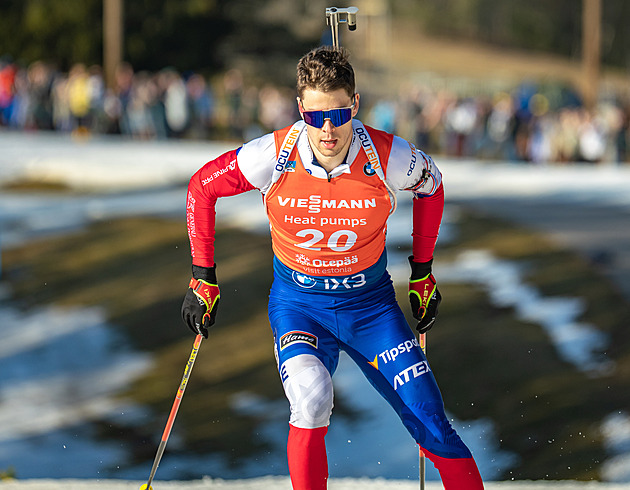 S biatlonisty v Otepää cloumal vítr. Karlík vylepšil maximum, vyhrál úkaz Laegreid