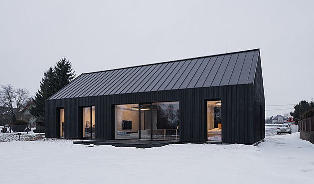 Černý klenot od slavného Delniqa. Jak vypadá dům, který navrhl pro bratra