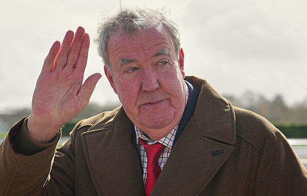 Asi jste si všimli, že nejsem mrtvý. Jeremy Clarkson promluvil o rakovině